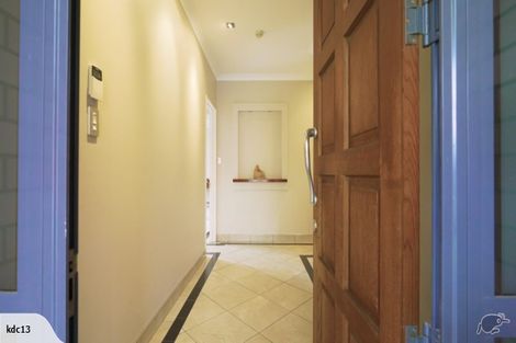 Photo of property in 10 Deavoll Place, Heathcote Valley, Christchurch, 8022