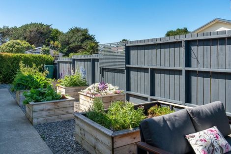 Photo of property in 25 Scott Avenue, Otaki Beach, Otaki, 5512