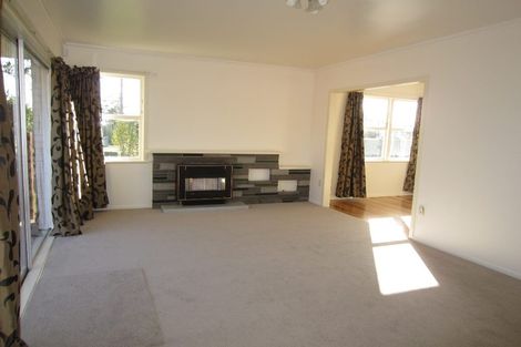 Photo of property in 21 Northolt Road, Fairview Downs, Hamilton, 3214
