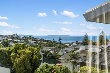 Photo of property in 2/42 Beulah Avenue, Rothesay Bay, Auckland, 0630