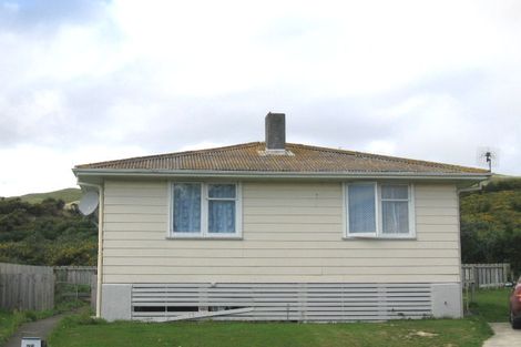 Photo of property in 25 Surprise Place, Cannons Creek, Porirua, 5024