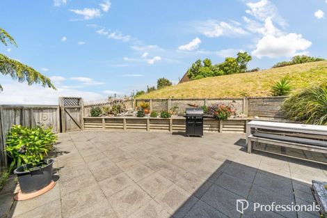 Photo of property in 11 Maungaraki Road, Korokoro, Lower Hutt, 5012