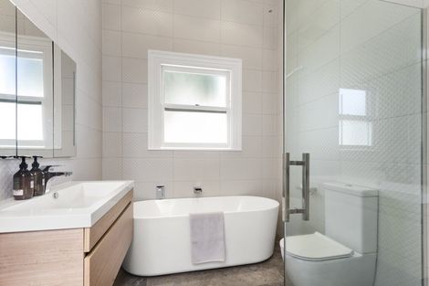 Photo of property in 49 Anglesea Street, Freemans Bay, Auckland, 1011