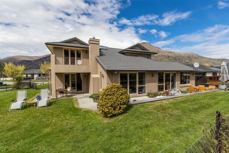 Photo of property in 13 Ada Place, Lake Hayes, Queenstown, 9304