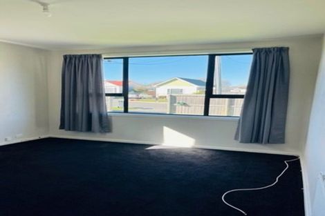 Photo of property in 35 Saint Johns Street, Woolston, Christchurch, 8062