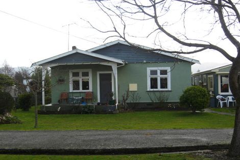 Photo of property in 30 Wyndham Street, Carterton, 5713