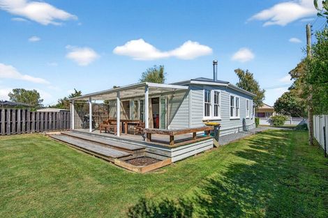 Photo of property in 51 Weld Street, Martinborough, 5711