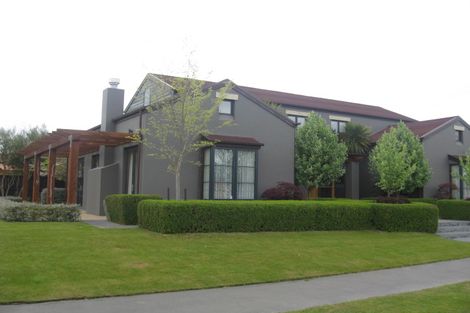 Photo of property in 44 Glasnevin Drive, Casebrook, Christchurch, 8051
