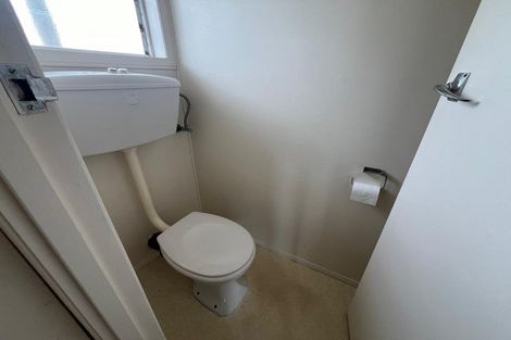 Photo of property in 107 Bradbury Road, Botany Downs, Auckland, 2010