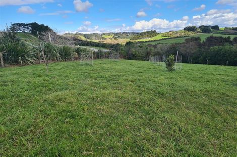 Photo of property in 30 Hull Road, Waitoki, Kaukapakapa, 0871