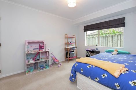 Photo of property in 1/19 Edendale Road, Somerville, Auckland, 2014
