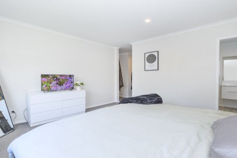 Photo of property in 50 Penetaka Heights, Pyes Pa, Tauranga, 3112