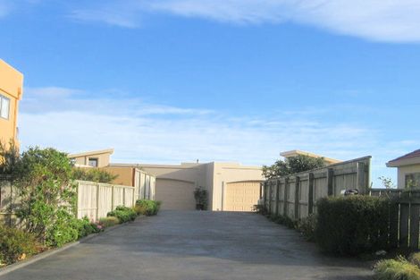 Photo of property in 122 Eskdale Road, Papakowhai, Porirua, 5024