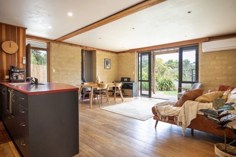 Photo of property in 533 Wainui Road, Raglan, 3297