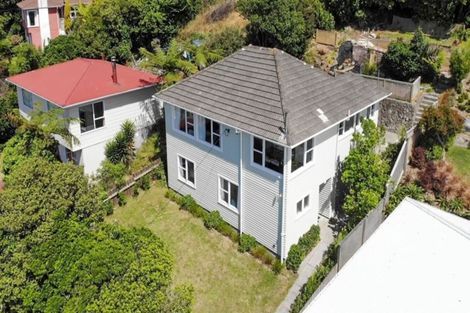 Photo of property in 73 Bassett Road, Johnsonville, Wellington, 6037