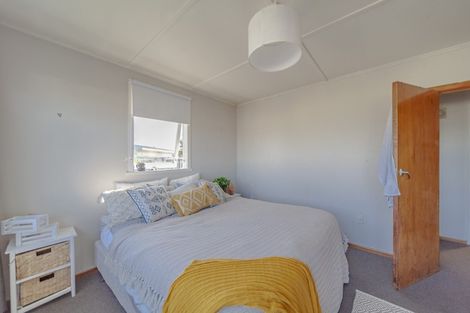 Photo of property in 23 Oldham Avenue, Onekawa, Napier, 4110