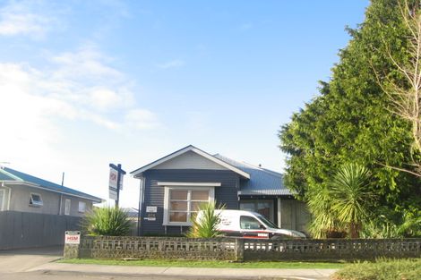 Photo of property in 804 Heretaunga Street East, Parkvale, Hastings, 4122
