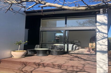 Photo of property in 2 Otaki Place, North New Brighton, Christchurch, 8083