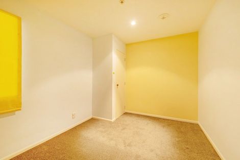 Photo of property in 3c/5 Kent Terrace, Mount Victoria, Wellington, 6011