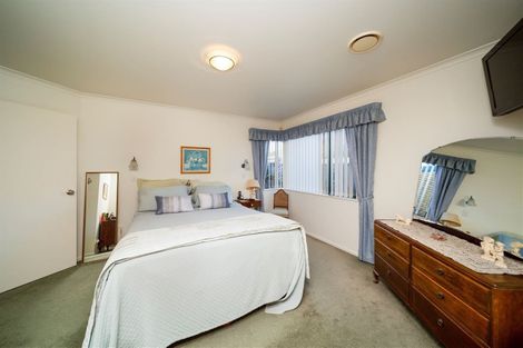 Photo of property in 190 Glover Road, Hawera, 4610