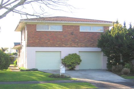 Photo of property in 25 Glen Lynne Avenue, Queenwood, Hamilton, 3210