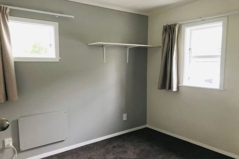 Photo of property in 17 Winchester Avenue, Pinehaven, Upper Hutt, 5019