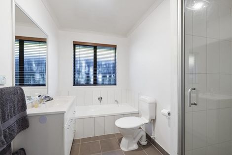 Photo of property in 6a Cliff Road, Papakura, 2110