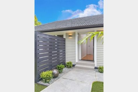 Photo of property in 10 Devon Street, Te Atatu South, Auckland, 0610