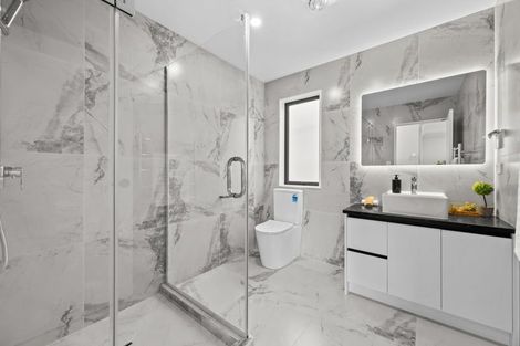 Photo of property in 17 Bremner Ridge Street, Flat Bush, Auckland, 2019