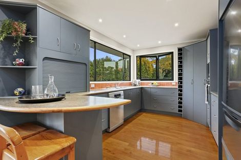 Photo of property in 6 May Avenue, Te Atatu South, Auckland, 0610