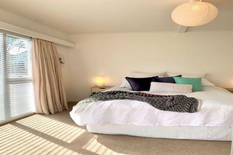 Photo of property in 1/23 Hart Road, Hauraki, Auckland, 0622