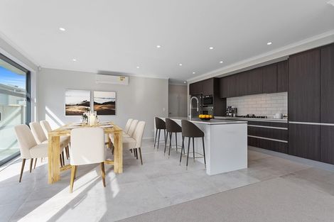 Photo of property in 13 Onekura Street, Red Beach, 0932