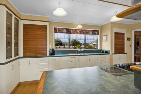 Photo of property in 36 Fantham Street, Hawera, 4610