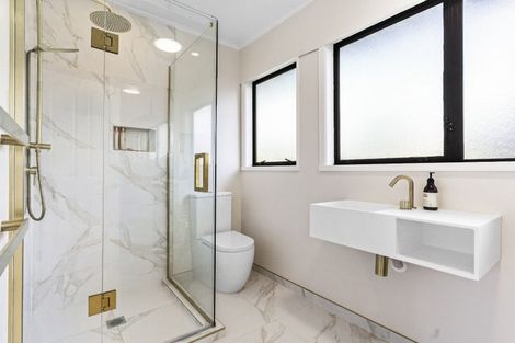 Photo of property in 3/52 Thatcher Street, Mission Bay, Auckland, 1071