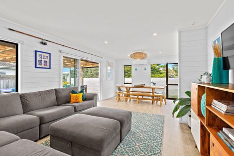 Photo of property in 59 Blue Bell Parade, Omaha, 0986