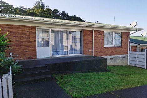 Photo of property in 2/35 Arthur Road, Hillpark, Auckland, 2102