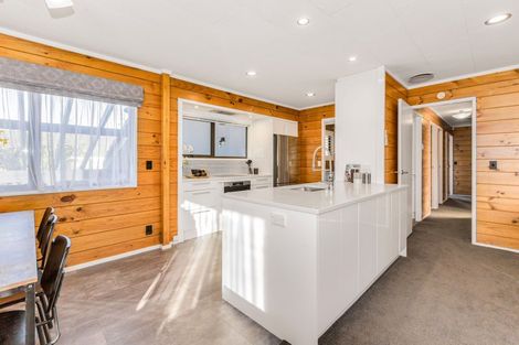 Photo of property in 37 Bodmin Terrace, Camborne, Porirua, 5026