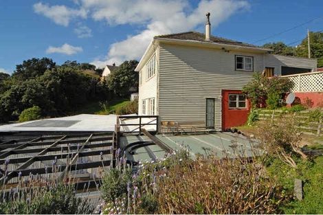 Photo of property in 93 Monorgan Road, Strathmore Park, Wellington, 6022