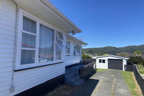 Photo of property in 38 Castlerea Street, Wainuiomata, Lower Hutt, 5014