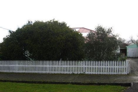 Photo of property in 26 Wyndham Street, Carterton, 5713