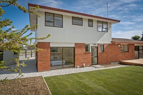 Photo of property in 9 Guise Lane, Hillmorton, Christchurch, 8025