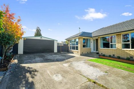 Photo of property in 13 Kathleen Crescent, Hornby, Christchurch, 8042