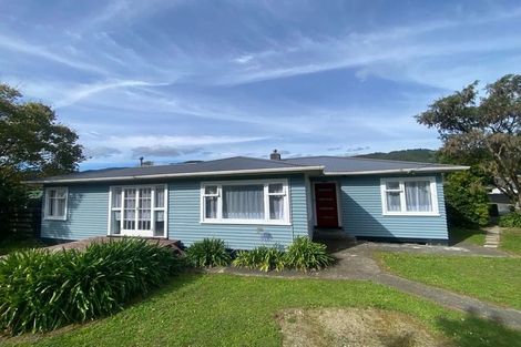 Photo of property in 168 Wellington Road, Wainuiomata, Lower Hutt, 5014