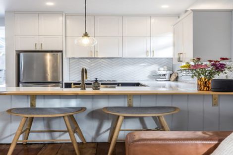 Photo of property in 63 Herald Street, Berhampore, Wellington, 6023