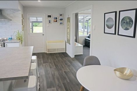 Photo of property in 12 Holloway Street, Waikiwi, Invercargill, 9810