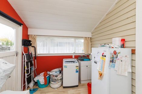 Photo of property in 214 Park Road, Hokowhitu, Palmerston North, 4410