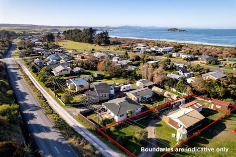 Photo of property in 19 Connor Place, Taieri Beach, Brighton, 9091