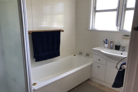 Photo of property in 76 Aurora Terrace, Hillcrest, Hamilton, 3216