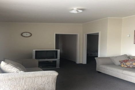 Photo of property in 2/12 Parata Street, Two Mile Bay, Taupo, 3330