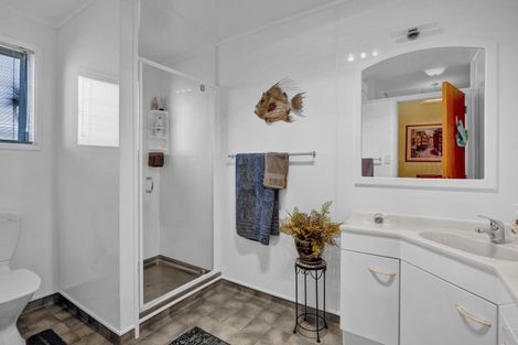 Photo of property in 36 Fantham Street, Hawera, 4610